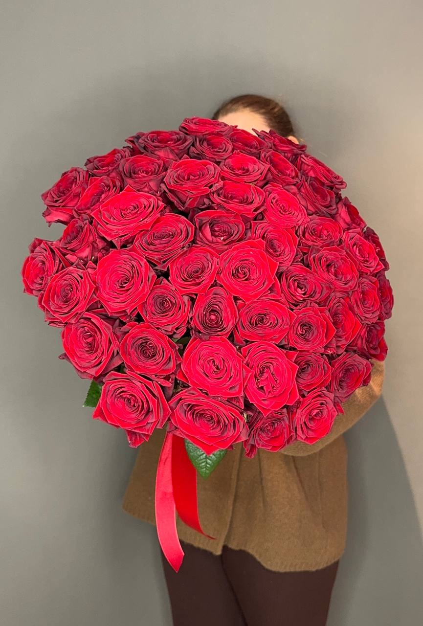 51 красная роза