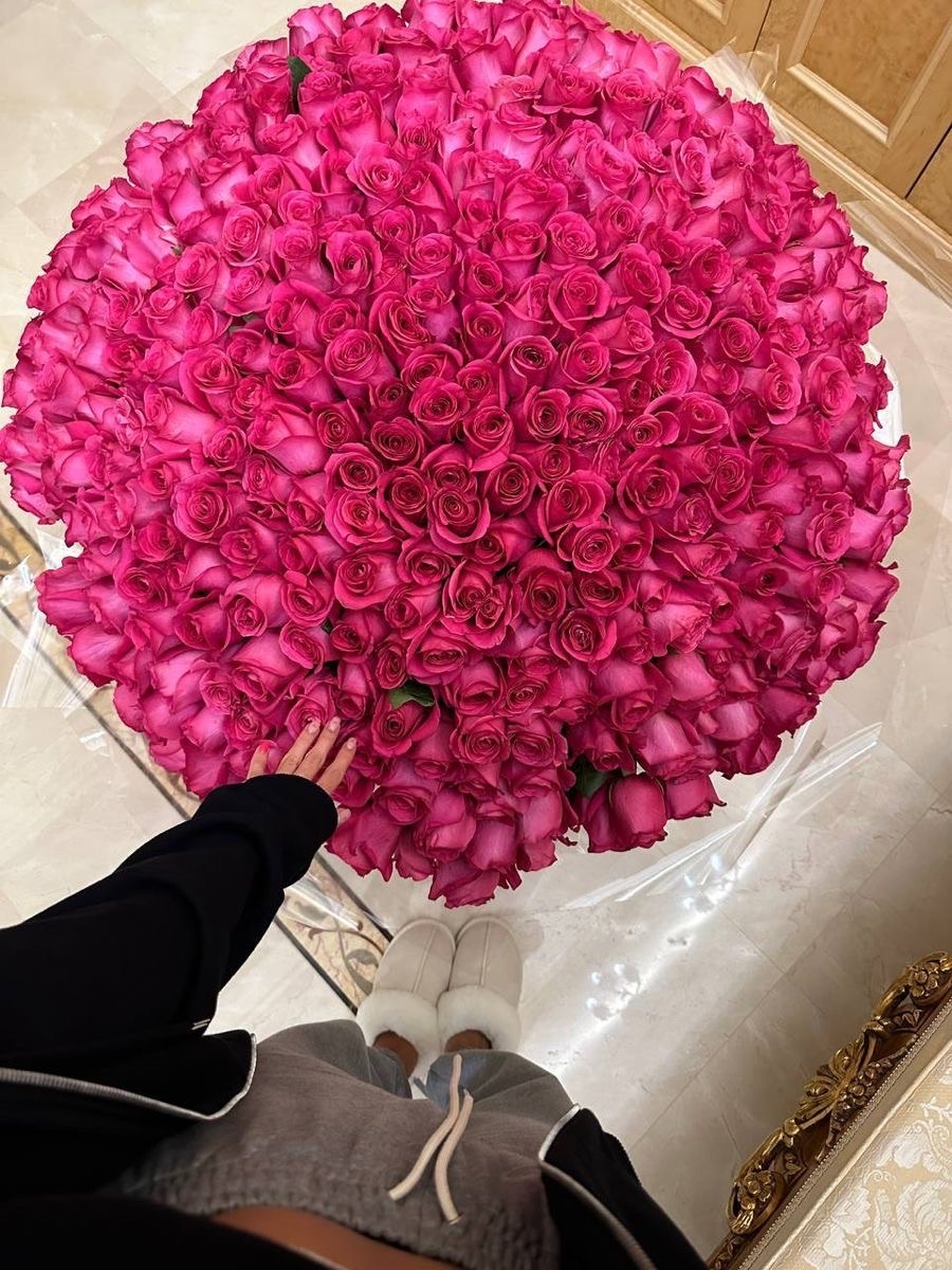 Букет из 201 розовой розы №96