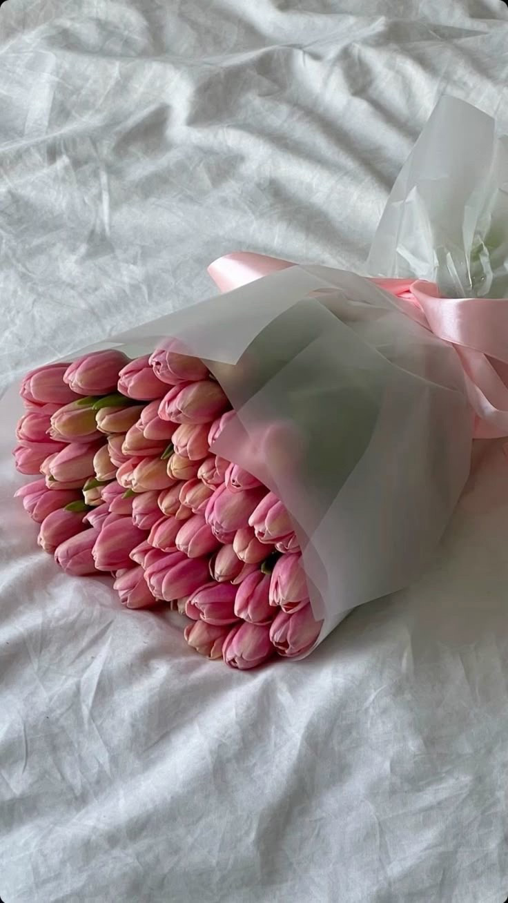 Букет из 41 розового тюльпана №15