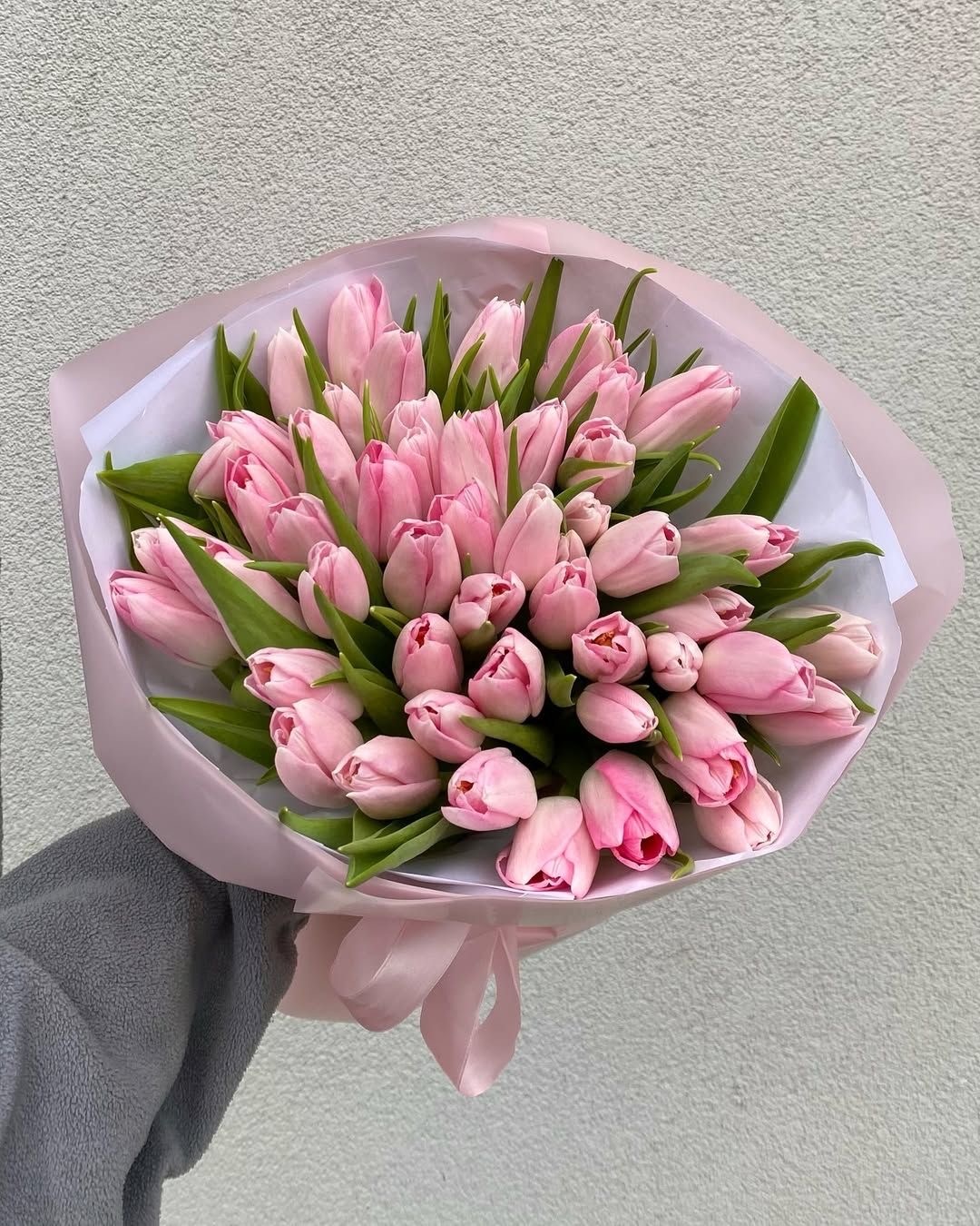 Букет из 45 розовых тюльпанов №26