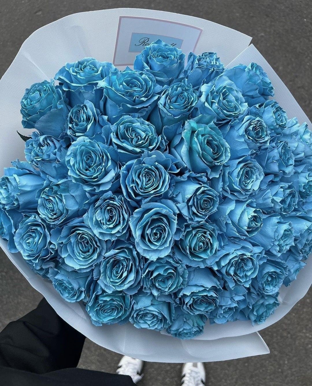 Букет из 51 крашеной синей розы №147