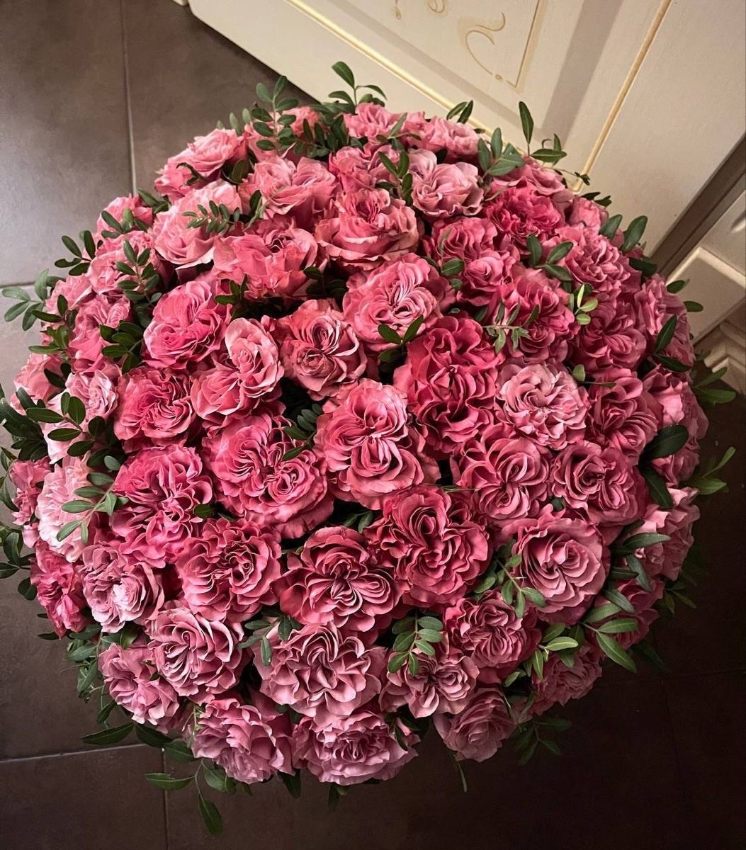 Букет из 51 пионовидной розы №89