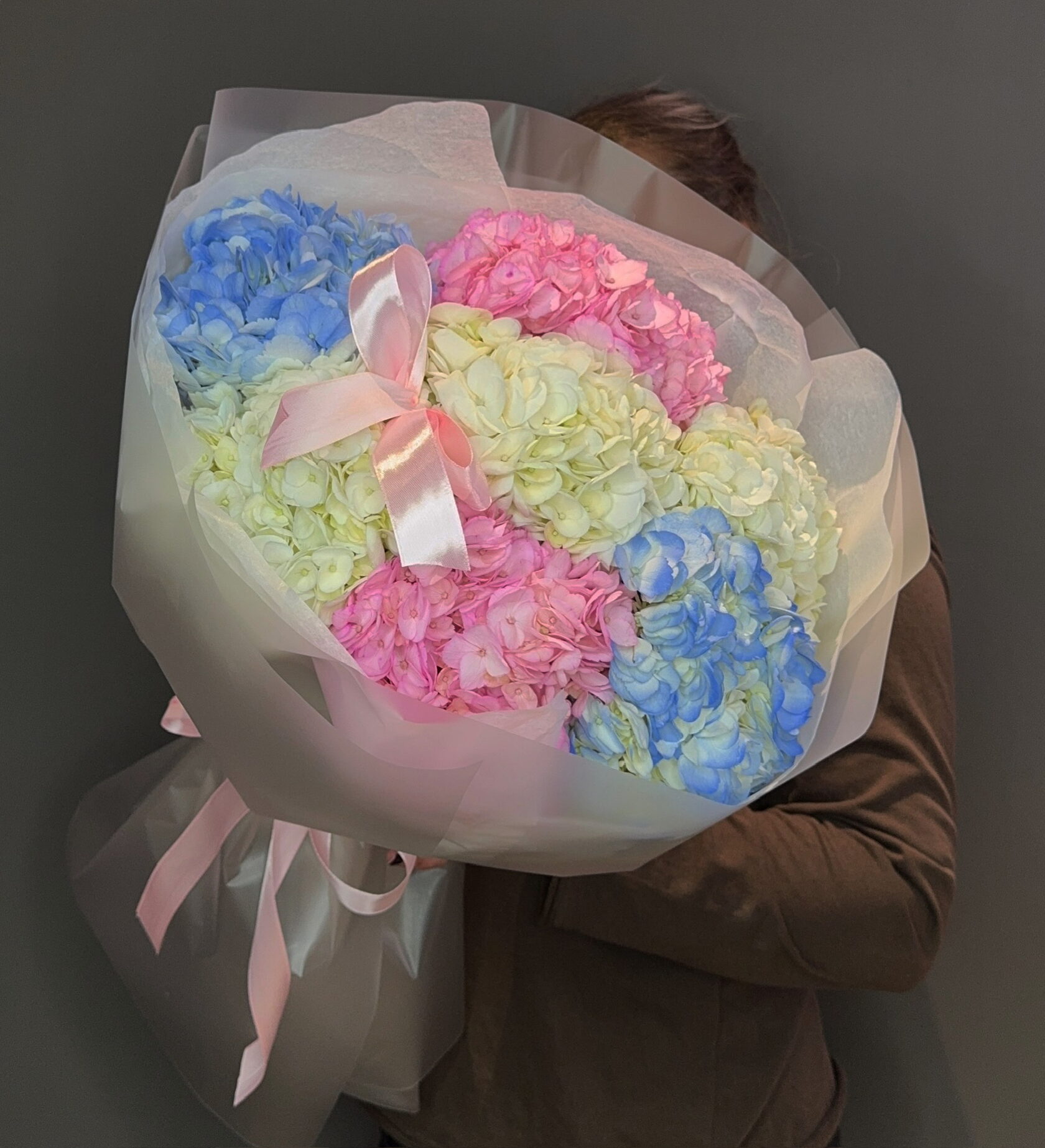 Букет из 7 гортензий