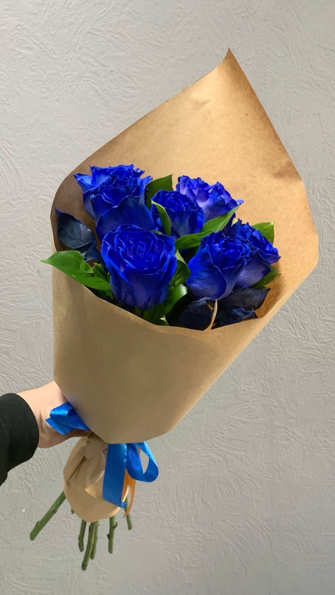 Букет из 7 синих роз №130