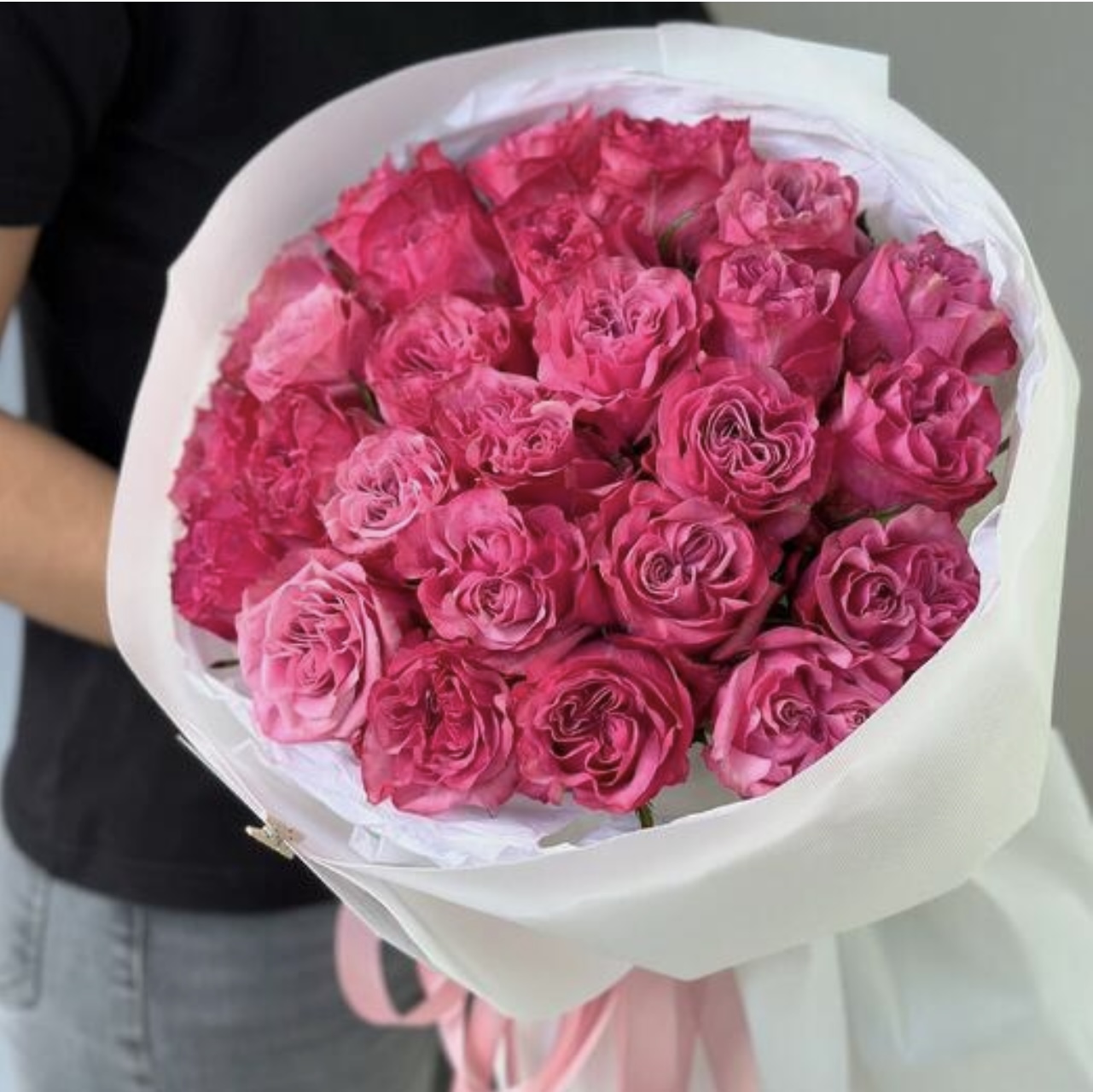 Букет из пионовидных роз №162