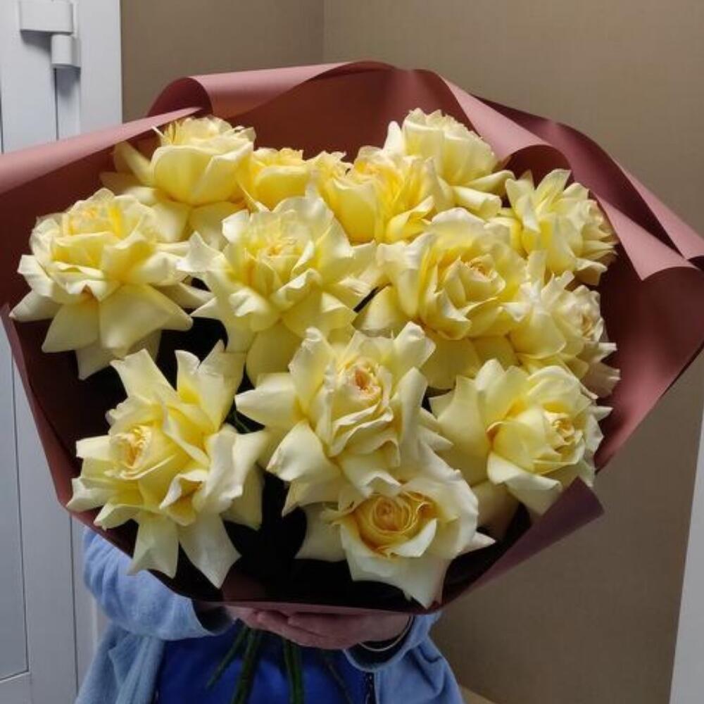 Букет из сливочных французских роз №1