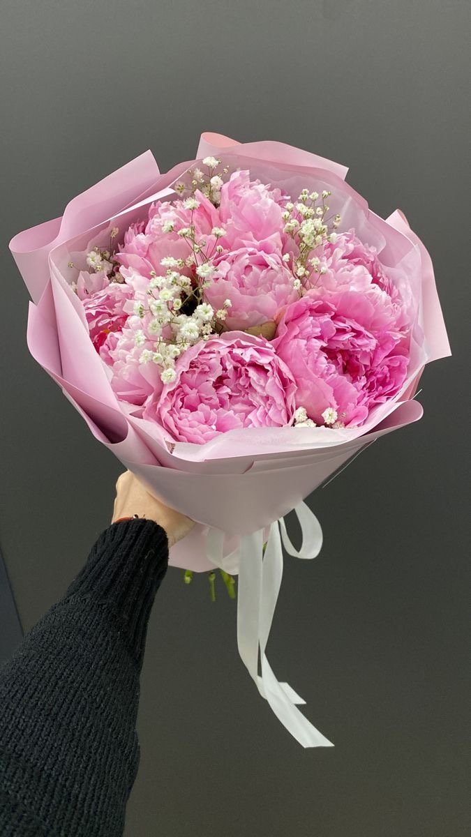 Букет из сочных розовых пионов №12