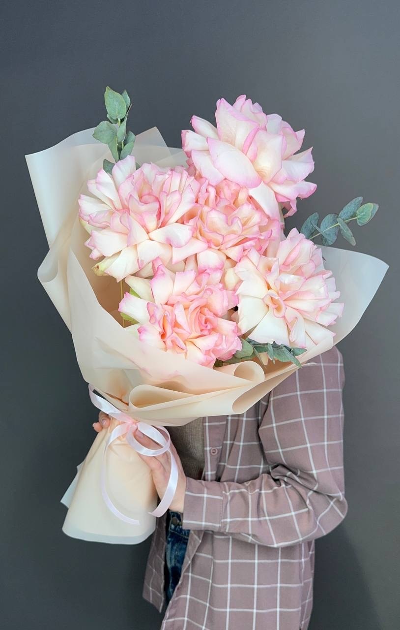 Букет с французскими розами