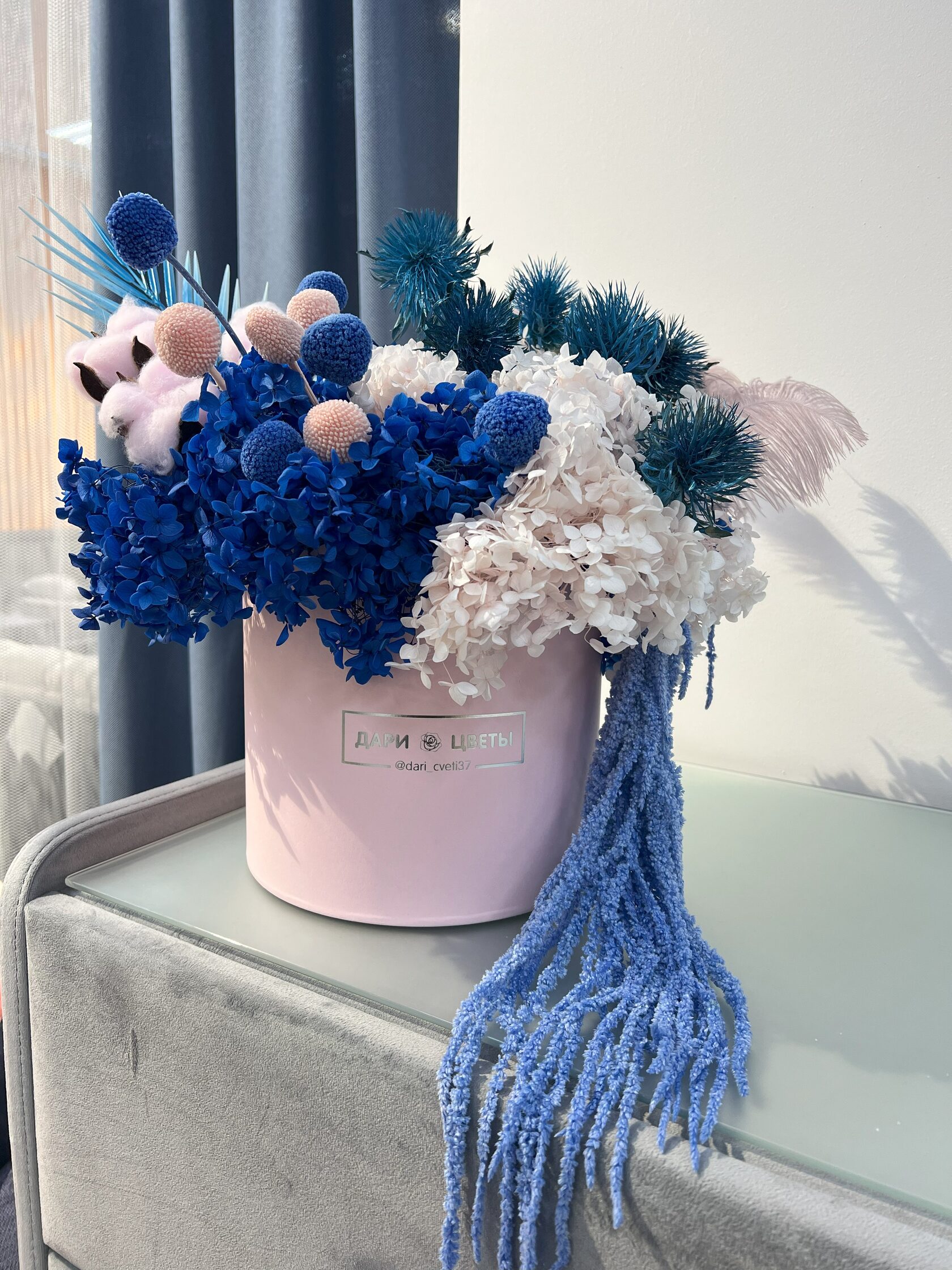 Композиция из сухоцветов: интерьерная композиция из стабилизированных цветов №12