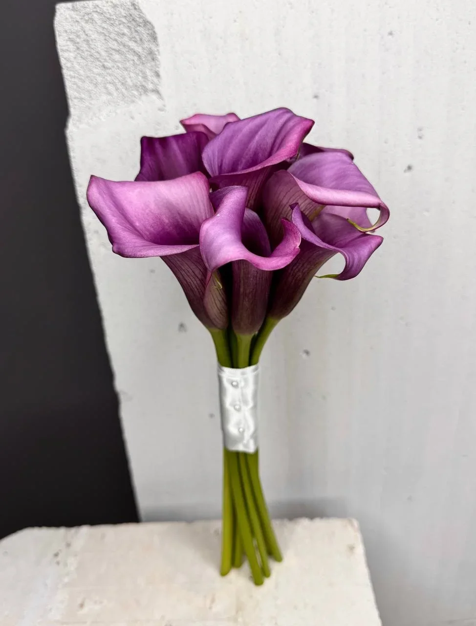 Свадебный букет из розовых калл №67