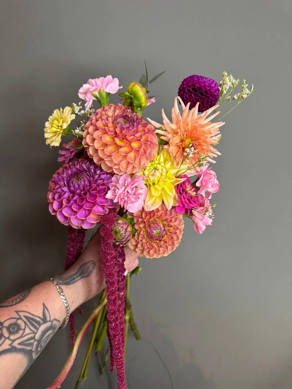 Свадебный букет с георгинами №80