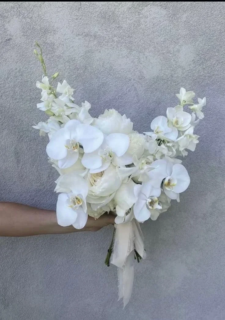 Свадебный букет с белыми цветами №76