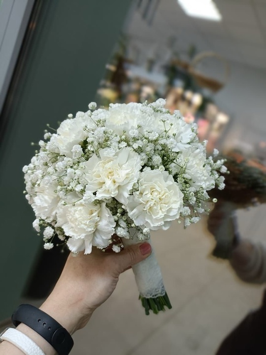 Свадебный букет из диантусов и гипсофилы №59