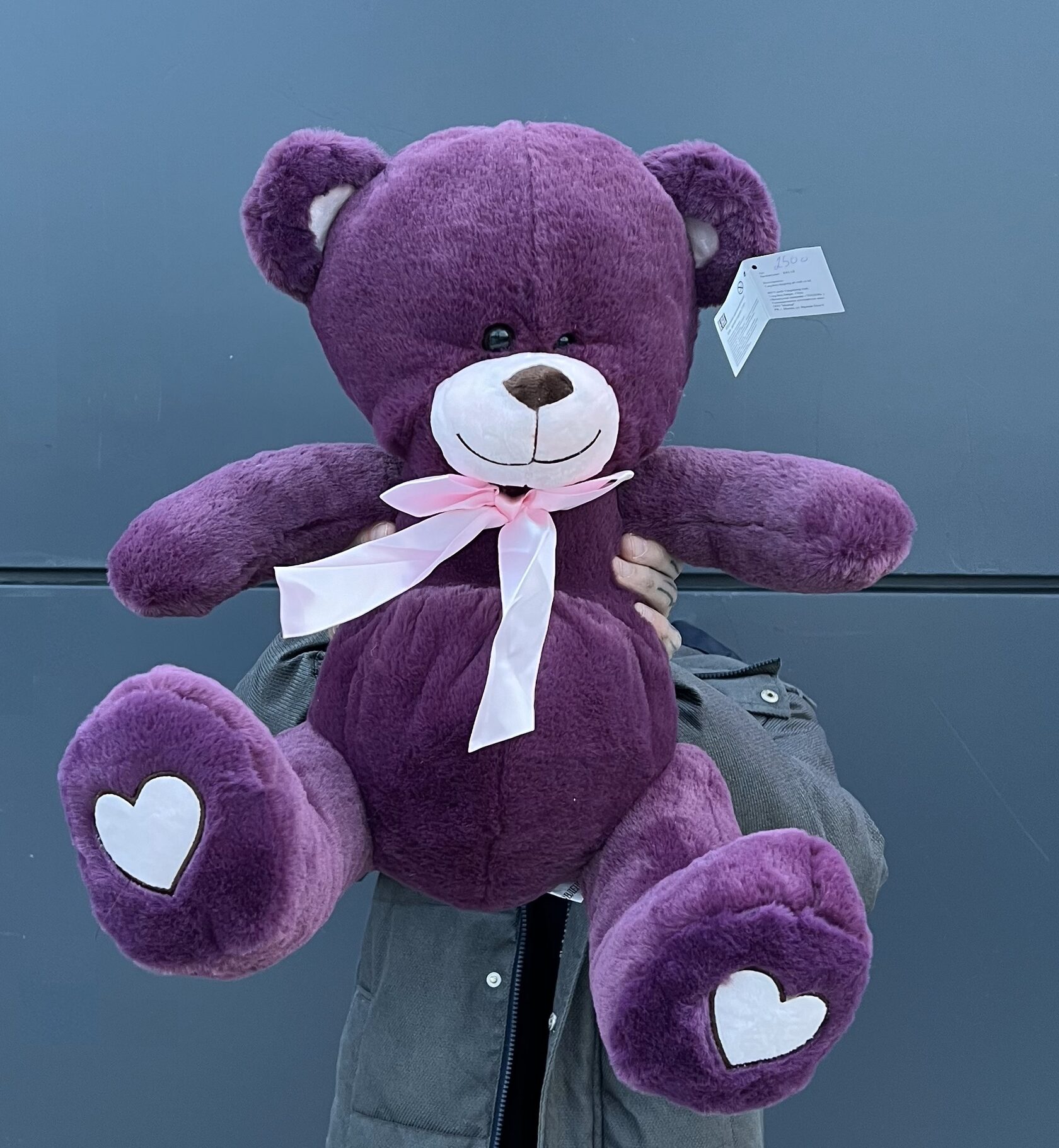 Мягкая игрушка фиолетовый медведь с лентой, с сердечками на лапах №9