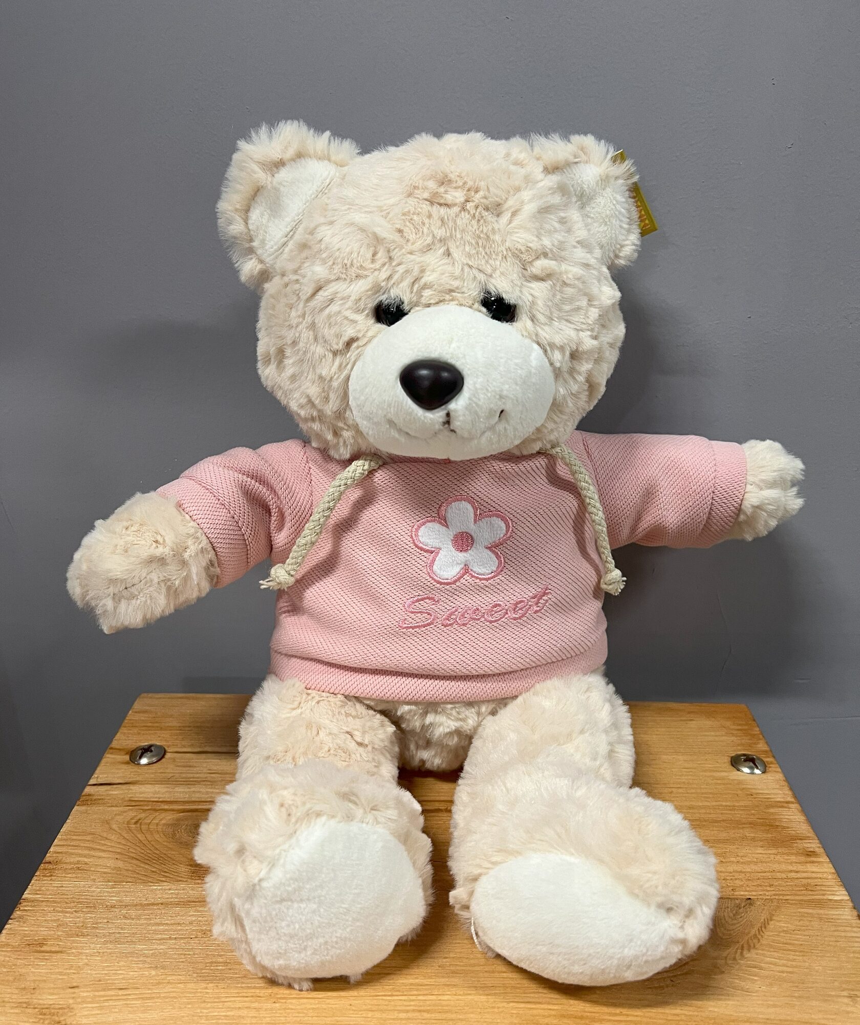 Мягкая игрушка медведь в розовой кофте №26