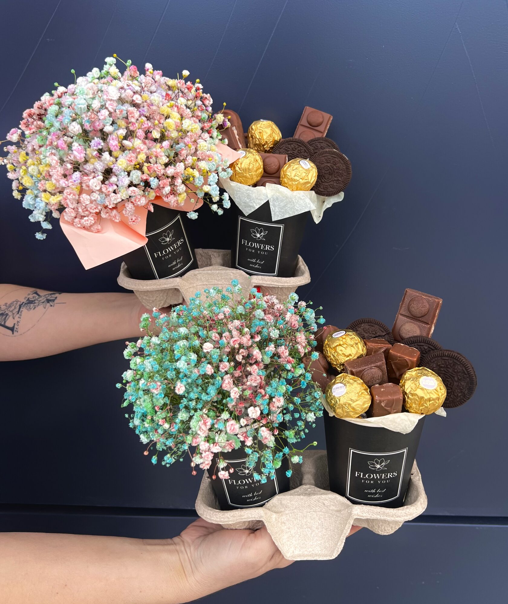 Сладкая коробка набор с шоколадом и гипсофилой в стаканчике №13