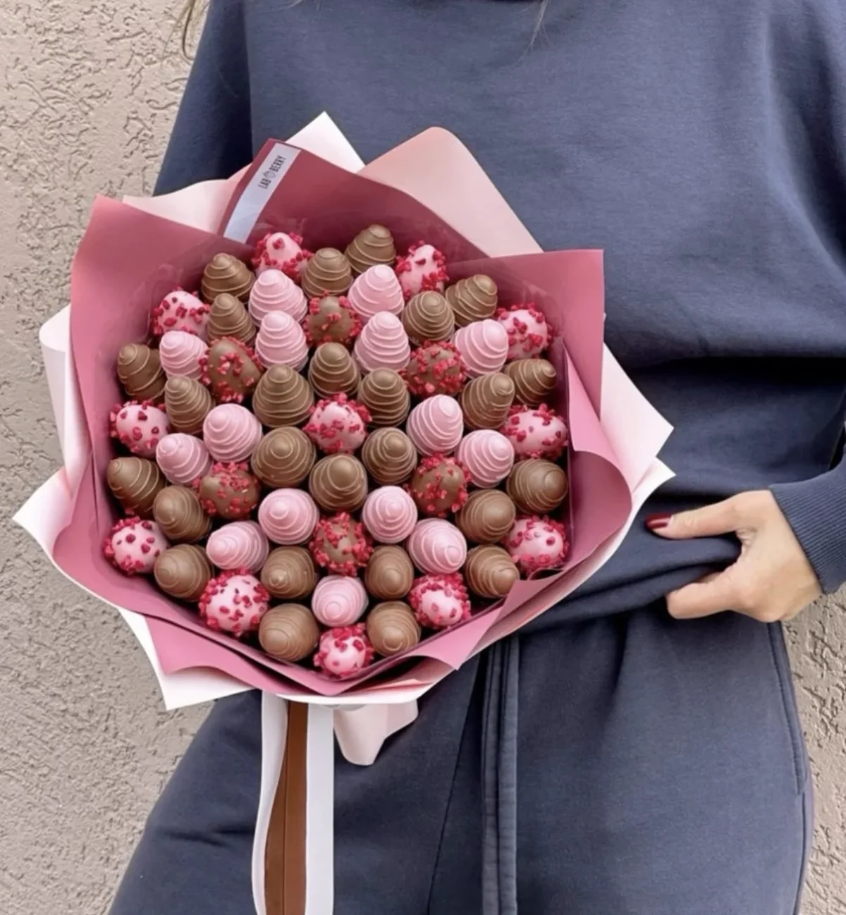 Клубника в шоколаде №14 букет